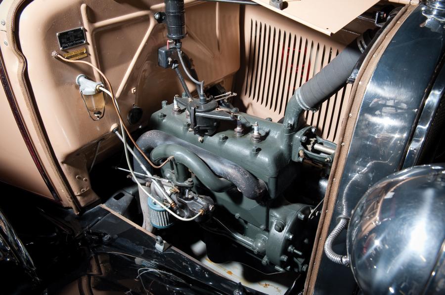  Ford Model A Victoria Coupe 1931 года  (фото 6 из 6)